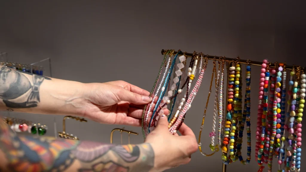 Creative Handmade Jewelry Ideas That Will Rule 2025